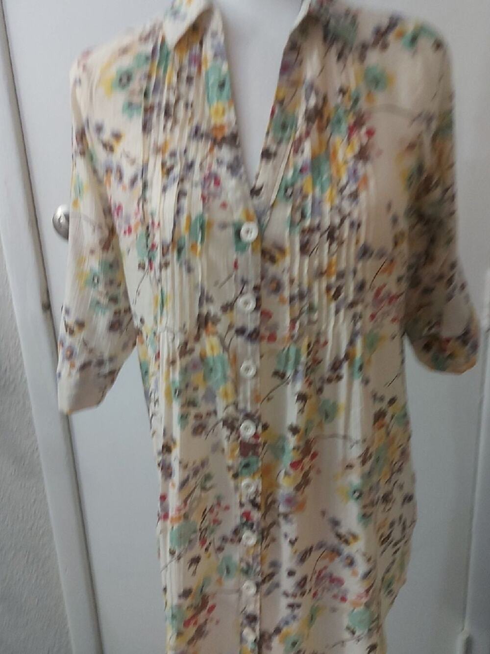3 Sixteen V-Neck Floral Print Blouse M Cottagecore Boho Fairycore Grandmacore
